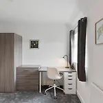Grayle House By Cliftonvalley