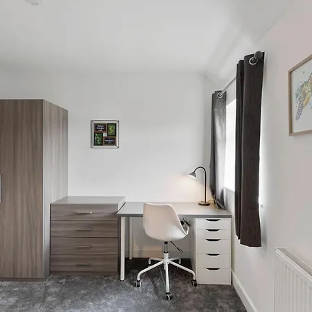 Grayle House By Cliftonvalley