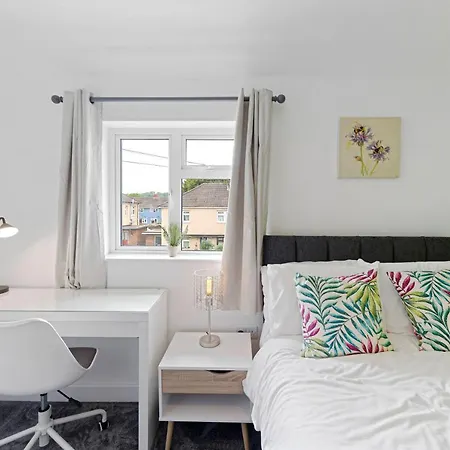 Grayle House By Cliftonvalley * Bristol